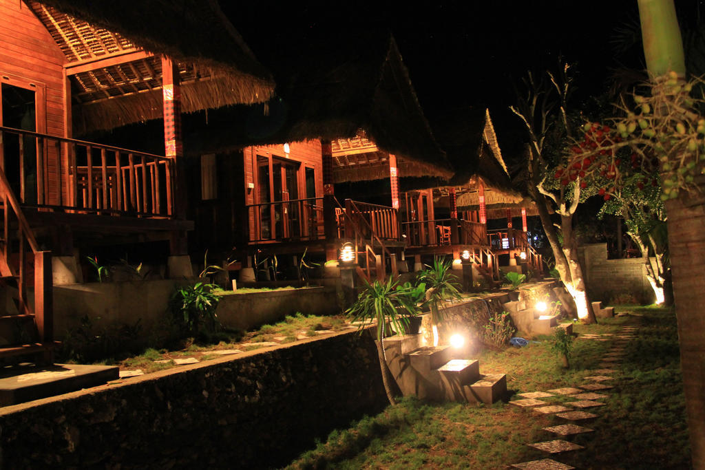 Twilight Ceningan Hotel Lembongan Szoba fotó