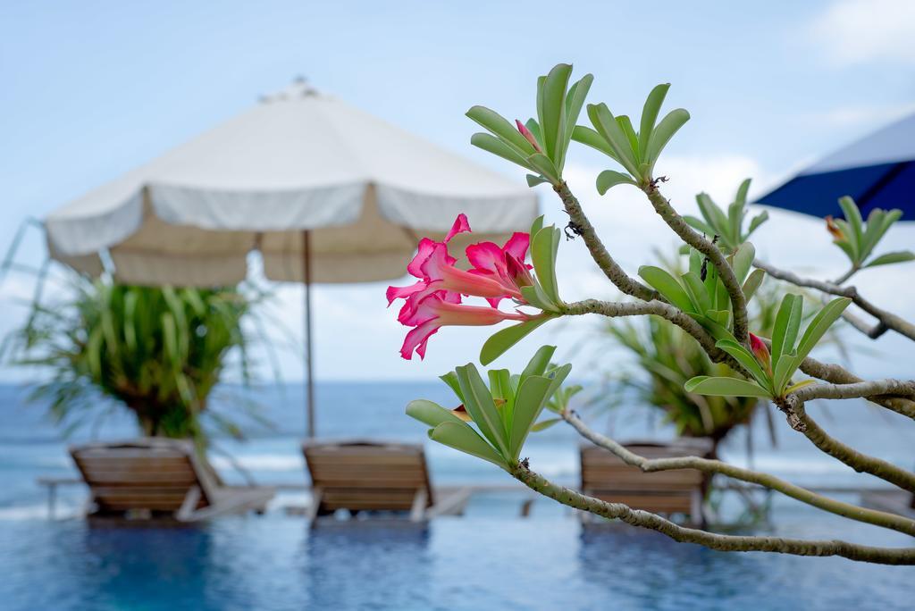 Twilight Ceningan Hotel Lembongan Kültér fotó